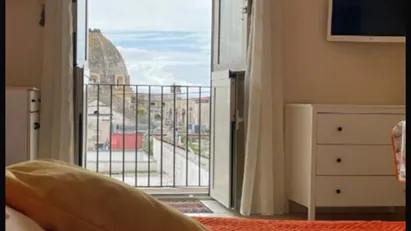 Apartment for rent in Napoli Municipalità 2, Naples