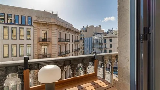 Rooms in Barcelona Eixample - photo 6