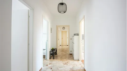 Rooms in Udine - photo 6