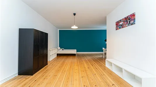 Rooms in Berlin Friedrichshain-Kreuzberg - photo 3