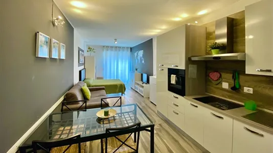 Apartments in Cologno Monzese - photo 5