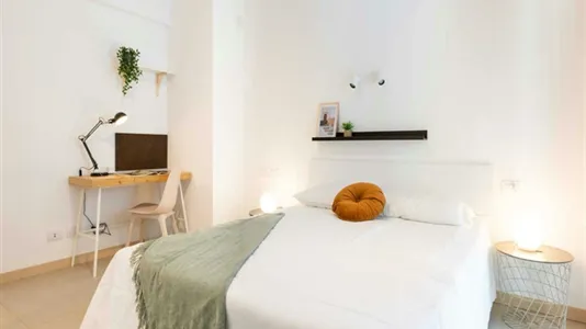 Rooms in Milano Zona 5 - Vigentino, Chiaravalle, Gratosoglio - photo 2