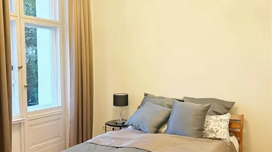 Apartments in Berlin Charlottenburg-Wilmersdorf - photo 4