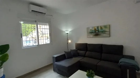 Rooms in Murcia - photo 1