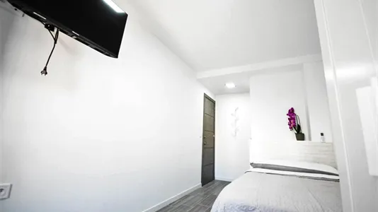 Rooms in Valencia Algirós - photo 8