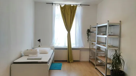 Rooms in Location is not specified - photo 1