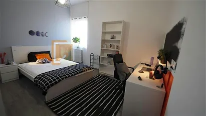 Room for rent in Turin, Piemonte