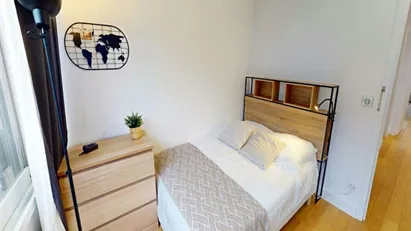 Room for rent in Paris 15ème arrondissement, Paris