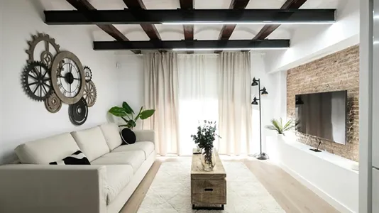 Apartments in Barcelona Ciutat Vella - photo 4