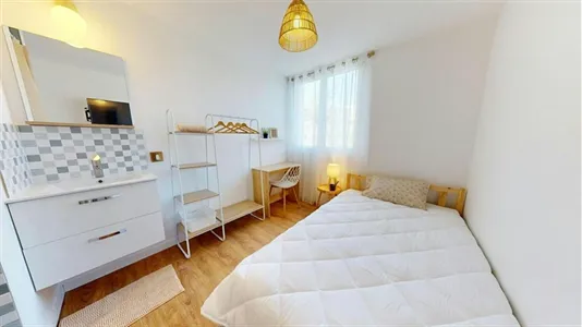 Rooms in Lyon - photo 4