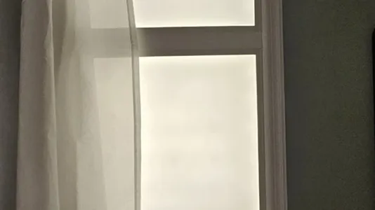 Rooms in Barcelona Eixample - photo 10