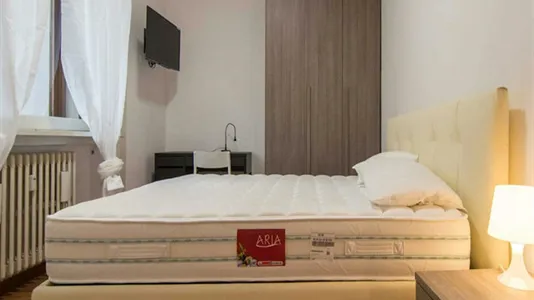 Rooms in Milano Zona 1 - Centro storico - photo 2