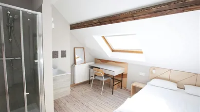 Room for rent in Brussels Schaarbeek, Brussels