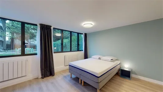 Rooms in L'Haÿ-les-Roses - photo 2
