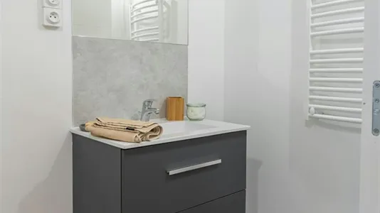 Rooms in Lyon - photo 5