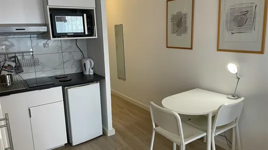 Apartments in Nanterre - photo 8