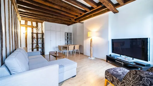 Apartments in Paris 4ème arrondissement - Marais - photo 5