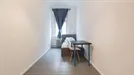 Room for rent, Berlin, &lt;span class=&quot;blurred street&quot; onclick=&quot;ProcessAdRequest(10488075)&quot;&gt;&lt;span class=&quot;hint&quot;&gt;See streetname&lt;/span&gt;[xxxxxxxxxxxxx]&lt;/span&gt;