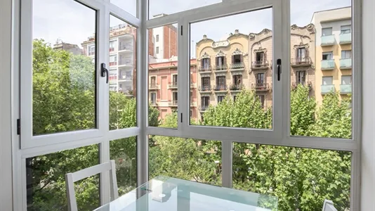 Apartments in Barcelona Eixample - photo 4