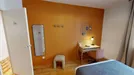 Room for rent, Lyon, Auvergne-Rhône-Alpes, &lt;span class=&quot;blurred street&quot; onclick=&quot;ProcessAdRequest(12187433)&quot;&gt;&lt;span class=&quot;hint&quot;&gt;See streetname&lt;/span&gt;[xxxxxxxxxxxxx]&lt;/span&gt;