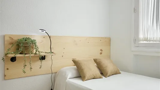 Rooms in Madrid Retiro - photo 2