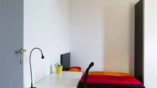 Rooms in Milano Zona 5 - Vigentino, Chiaravalle, Gratosoglio - photo 4