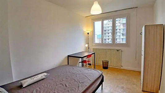 Rooms in Grenoble - photo 6