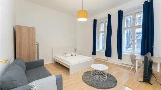 Apartments in Berlin Pankow - photo 2