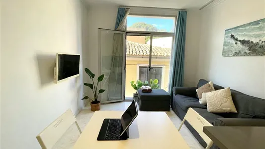Apartments in Valencia Ciutat Vella - photo 2