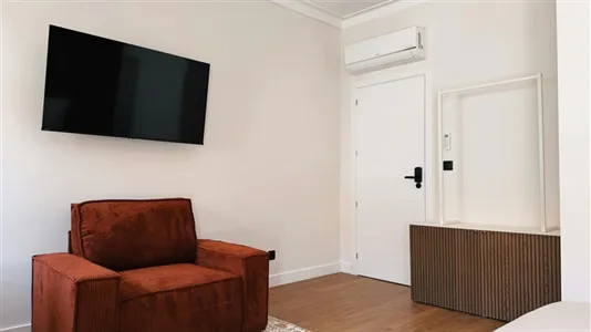 Rooms in Viana do Castelo - photo 9