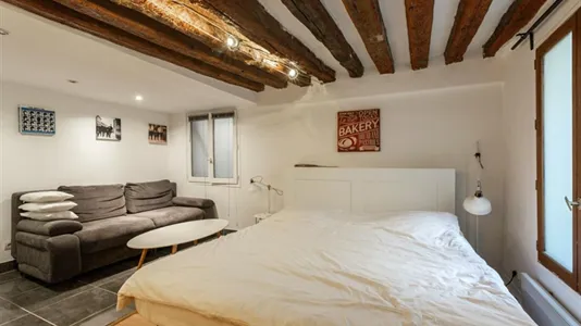 Apartments in Paris 2ème arrondissement - Bourse - photo 5