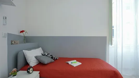 Rooms in Napoli Municipalità 2 - photo 5