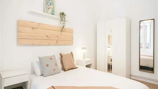 Rooms in Madrid Centro - photo 4