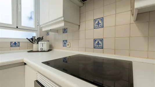 Rooms in Madrid Salamanca - photo 8