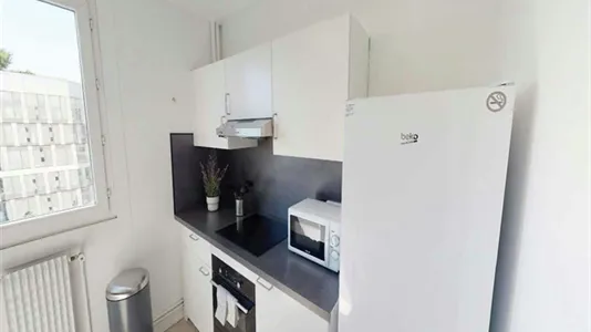 Rooms in Nanterre - photo 10