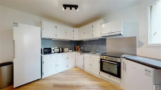 Rooms in Nanterre - photo 2