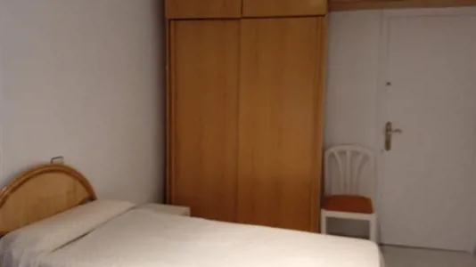 Rooms in Murcia - photo 3