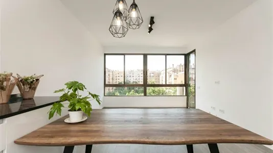 Rooms in Barcelona Eixample - photo 9