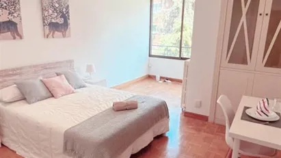 Room for rent in Madrid Fuencarral-El Pardo, Madrid