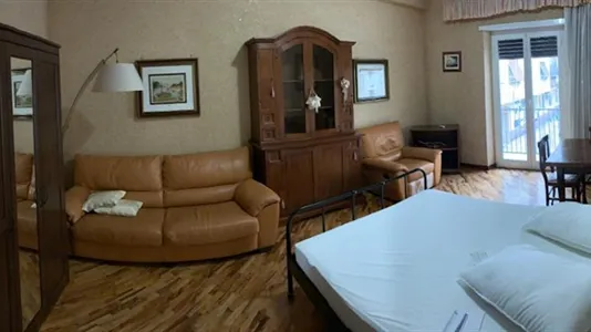 Rooms in Roma Municipio IV – Tiburtino - photo 2