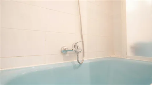 Rooms in Madrid Chamberí - photo 7