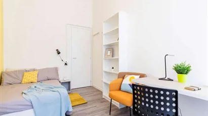 Room for rent in Milano Zona 2 - Stazione Centrale, Gorla, Turro, Greco, Crescenzago, Milan