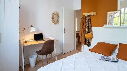 Rooms in Lyon - photo 1