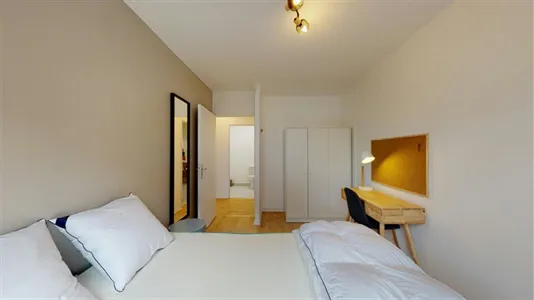 Rooms in Versailles - photo 3