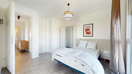 Rooms in Aix-en-Provence - photo 3