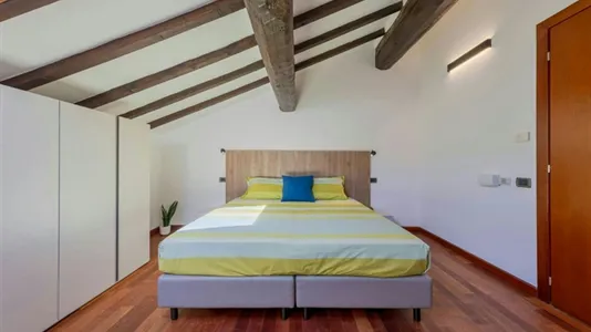 Rooms in Ferrara - photo 3