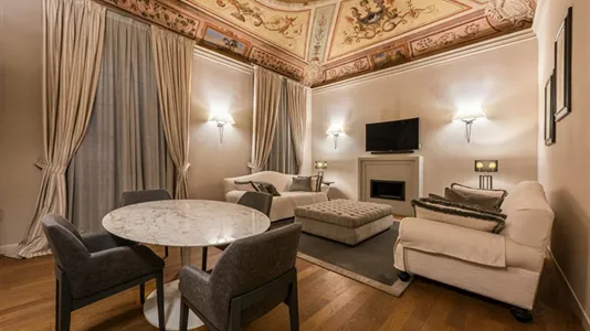 Apartments in Florence - photo 2