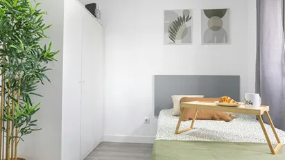 Room for rent in Madrid Vicálvaro, Madrid