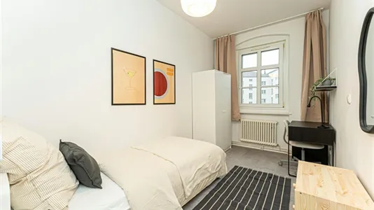 Rooms in Berlin Tempelhof-Schöneberg - photo 2