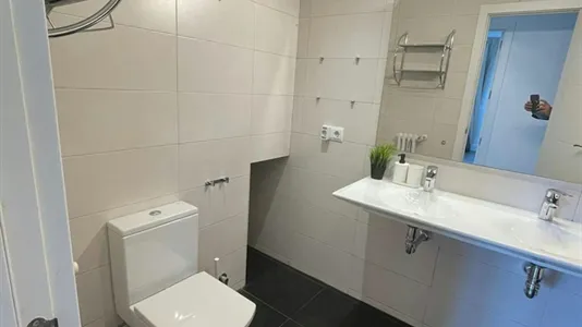 Rooms in Madrid Salamanca - photo 6
